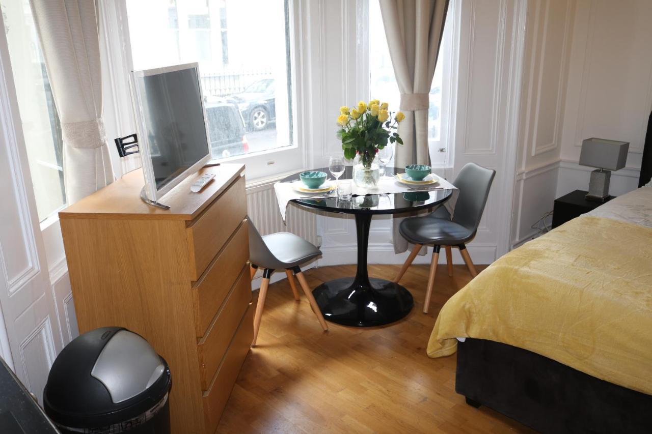 The Courtfield Plaza Apartament Londra